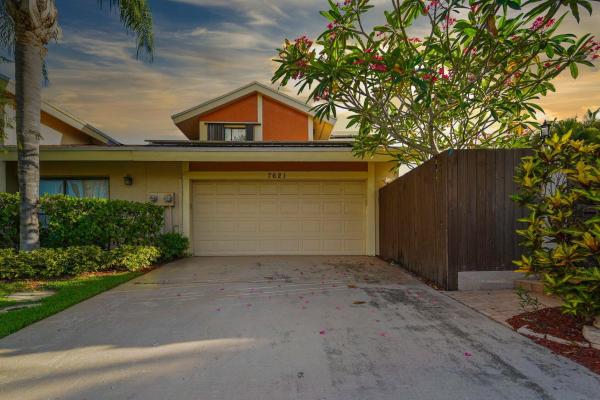 Sierra Del Mar, 7621 Sierra Ter, Boca Raton, Florida 33433, image 1