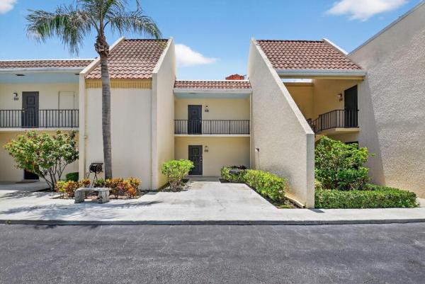 Garden Court Villas, 1701 Presidential Way #A203, West Palm Beach, Florida 33401, image 1