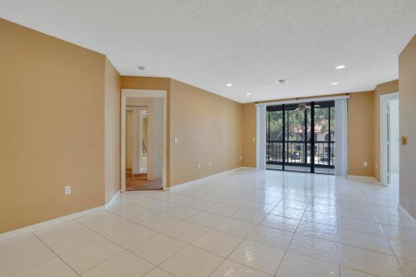 5155 Europa Dr #I, Boynton Beach, Florida 33437, image 1
