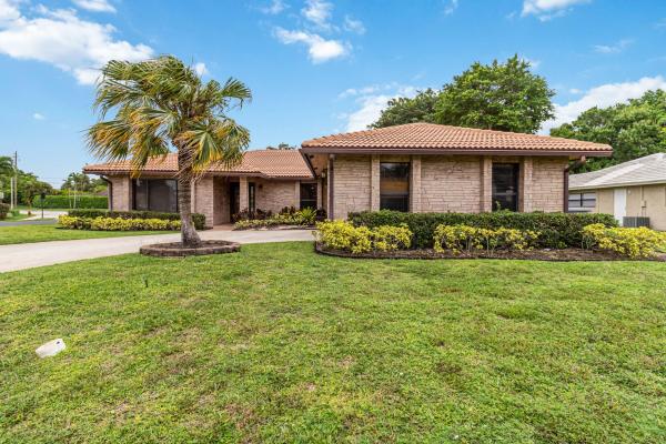 Arborwood, 21920 Holly Tree Way, Boca Raton, Florida 33428, image 1