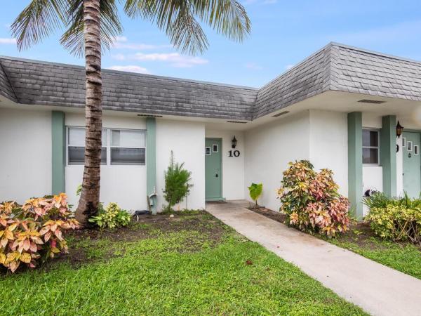 2638 E Gately Dr #10, West Palm Beach, Florida 33415, image 1