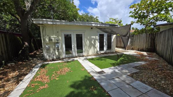 South Middle River, 1504 NW 2nd Ave, Fort Lauderdale, Florida 33311, image 1