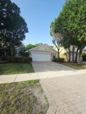 Anthony Groves, 152 Canterbury Pl, Royal Palm Beach, Florida 33414, image 1