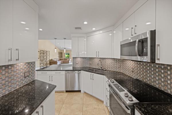 Versailles Court At The Fountains Country Club, 6745 Versailles Ct, Lake Worth, Florida 33467, image 1