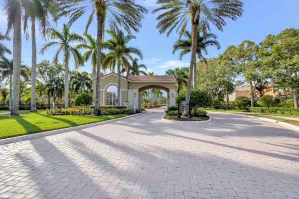 Hypoluxo Haverhill, 5057 Sancerre Cir, Lake Worth Beach, Florida 33463, image 1