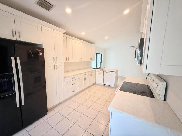 9159 SW 22nd St #E, Boca Raton, Florida 33428, image 1