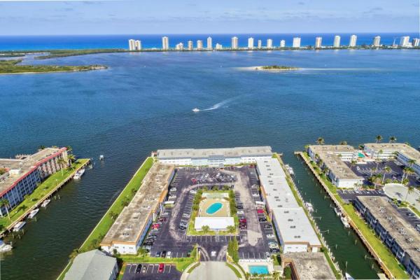 Shore Club, 100 Shore Ct #307, North Palm Beach, Florida 33408, image 1