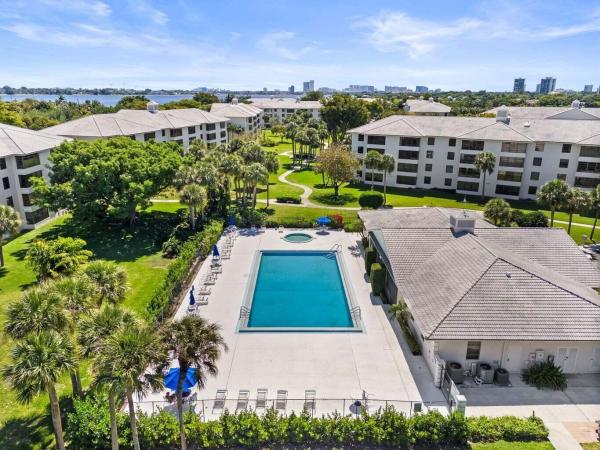 Whitehall, 3716 Whitehall Dr #405, West Palm Beach, Florida 33401, image 1