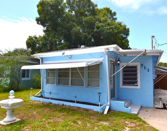 711 Cedar Pl, Fort Pierce, Florida 34950, image 1