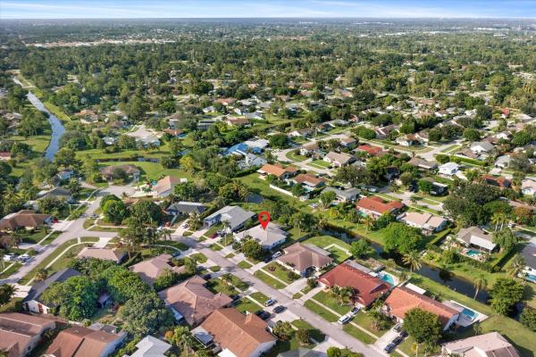 South Shore Of Wellington, 822 Lantern Tree Ln, Wellington, Florida 33414, image 2