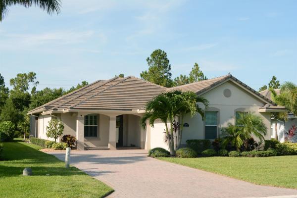Meadowood Golf & Tennis Club, 2654 Conifer Dr, Fort Pierce, Florida 34951, image 1