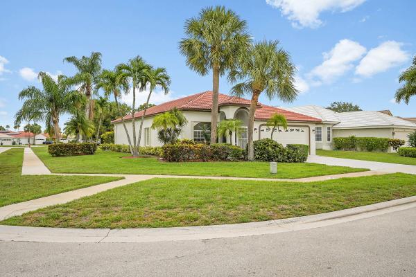 Lakefield South, 2615 Country Golf Dr, Wellington, Florida 33414, image 1