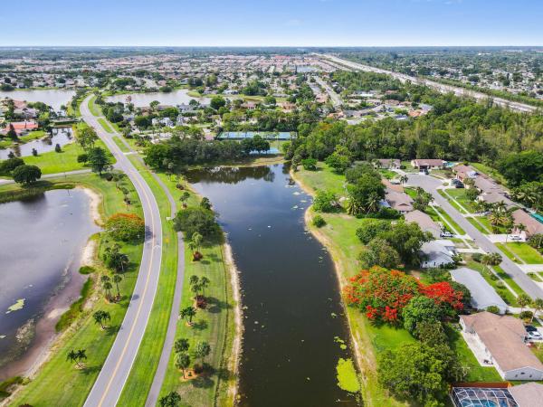 Lakes Of Lantana, 5609 Adair Way, Lake Worth, Florida 33467, image 2
