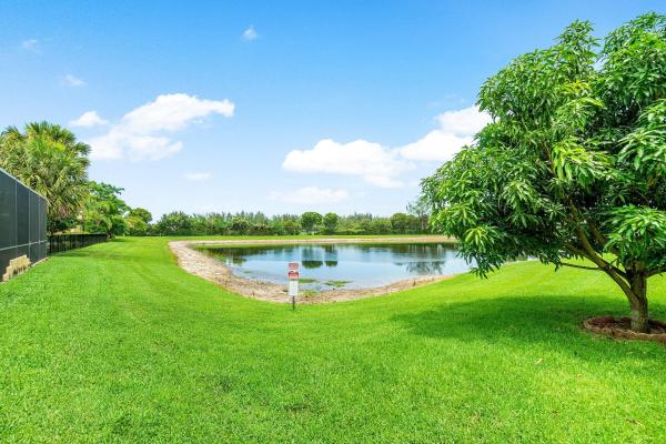 Hamilton Bay, 6338 Greenhedge Ct, West Palm Beach, Florida 33411, image 2