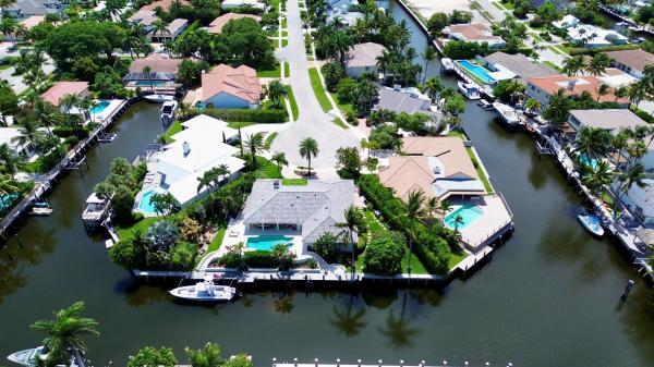 Boca Bay Colony, 830 NE Boca Bay Colony Dr, Boca Raton, Florida 33487, image 1