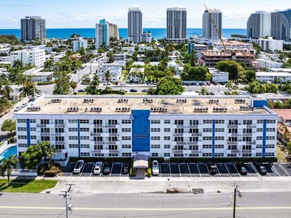 Bayshore Embassy, 550 Bayshore Dr #305, Fort Lauderdale, Florida 33304, image 1