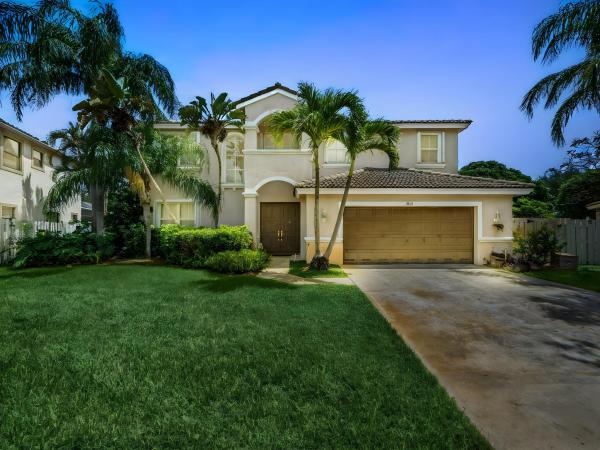 Shadow Creek Village, 6211 Shadow Tree Ln, Lake Worth Beach, Florida 33463, image 1