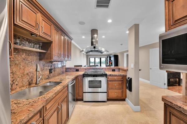 Southgate, 3605 S Ocean Blvd #534, South Palm Beach, Florida 33480, image 1