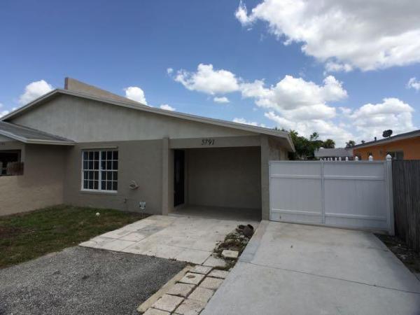 Forest Hill Village, 5791 S Rue Rd, West Palm Beach, Florida 33415, image 1
