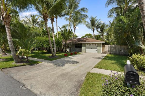 Laurel Hills, 1201 NW 7th Ct, Boynton Beach, Florida 33426, image 1