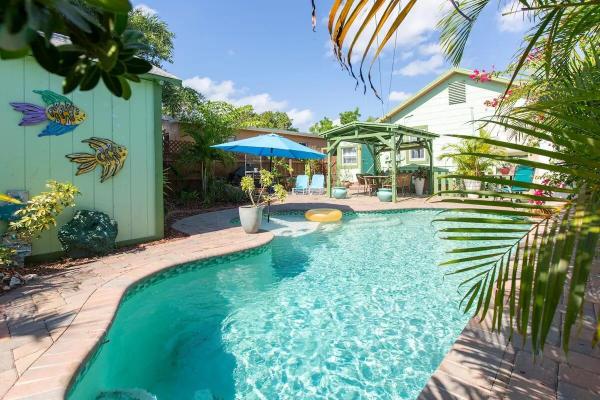 Lake Worth Town, 626 N L St, Lake Worth Beach, Florida 33460, image 1