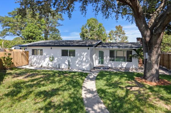 Lauderdale Villas, 1517 NW 12th Ave, Fort Lauderdale, Florida 33311, image 1