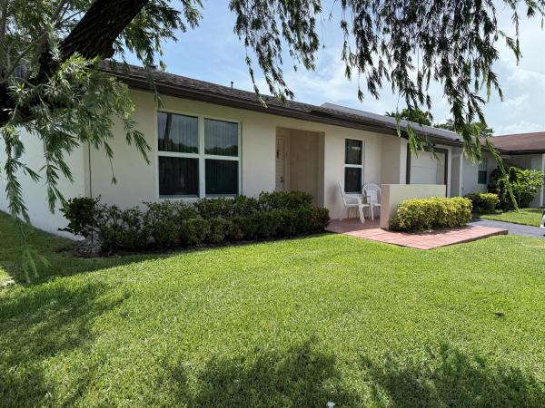 Bottlebrush At Las Verdes, 15627 Bottlebrush Cir, Delray Beach, Florida 33484, image 1