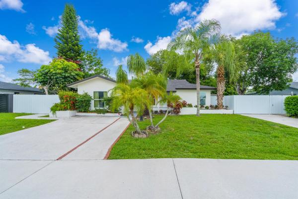 Palm Beach Colony, 849 Royal Palm Beach Blvd, Royal Palm Beach, Florida 33411, image 1