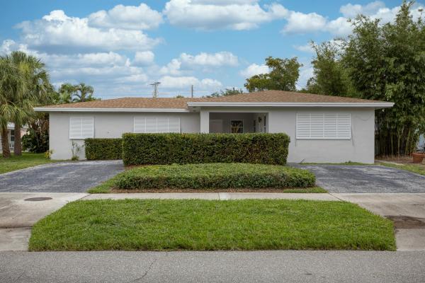 North Palm Beach Village, 522 Eastwind Dr, North Palm Beach, Florida 33408, image 1