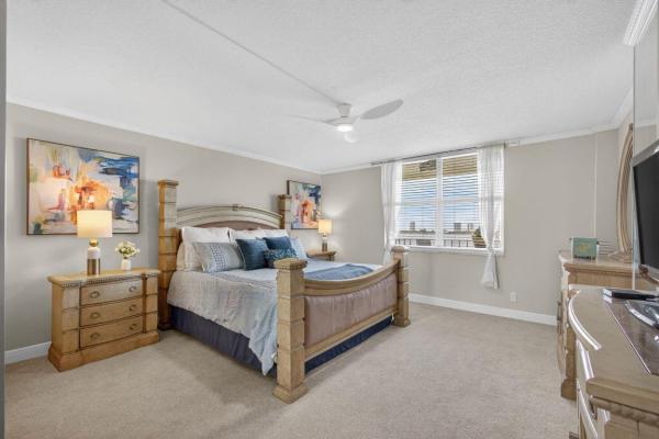 Lake Harbour Towers East, 801 Lake Shore Dr #807, Lake Park, Florida 33403, image 3