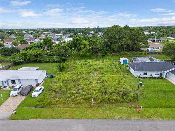 521 SW Duval Ave, Port St. Lucie, Florida 34983, image 1