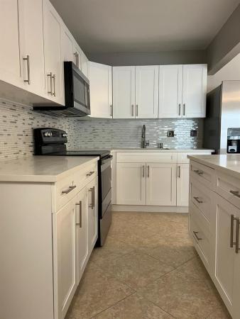 Palm Beach Cabana Colony, 3777 Gull Rd, Palm Beach Gardens, Florida 33410, image 1