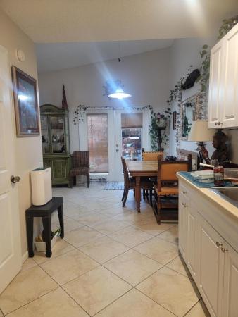 Southern Courtyard, 2002 S 10th St #Apt D, Fort Pierce, Florida 34950, image 2