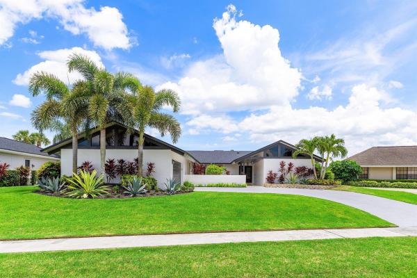 Lakeside Shores, 12883 Guilford Cir, Wellington, Florida 33414, image 1