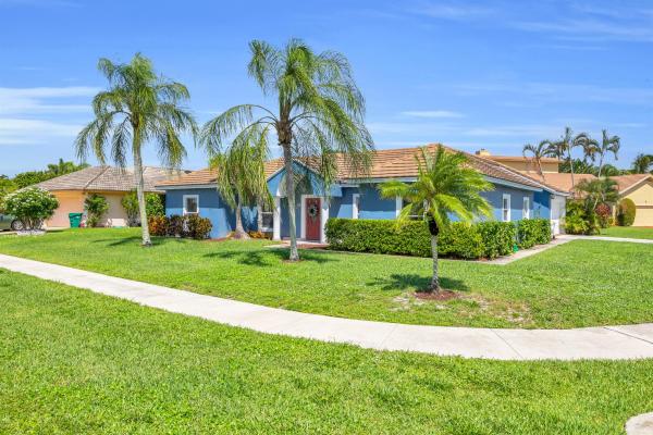Tequesta Pines, 33 Chestnut Trl, Tequesta, Florida 33469, image 1
