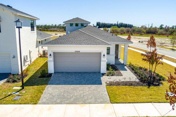 10684 NW Wilgrove Ln, Port St. Lucie, Florida 34987, image 2