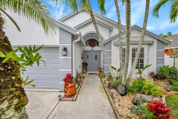 Saratoga Lakes, 107 Saddle Trl, Royal Palm Beach, Florida 33411, image 1
