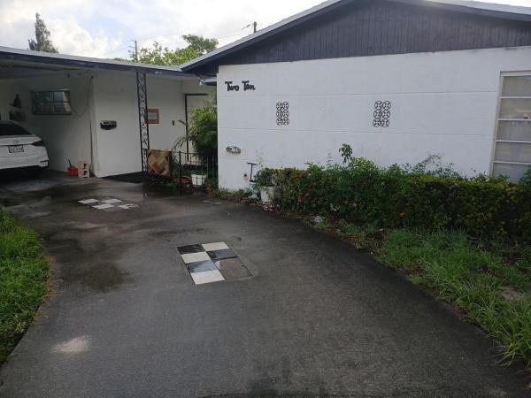 Park Manor, 210 W 23rd St, Riviera Beach, Florida 33404, image 1