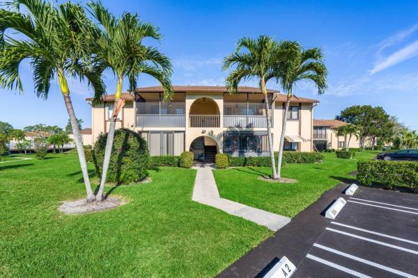 Pine Ridge South 2, 209 Pine Hov Cir #A-2, Greenacres, Florida 33463, image 1