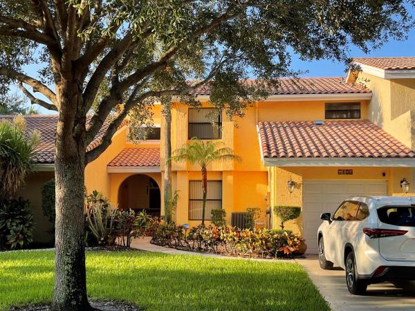Estada Of Los Paseos, 6120 Caliente Ln, Boca Raton, Florida 33433, image 1