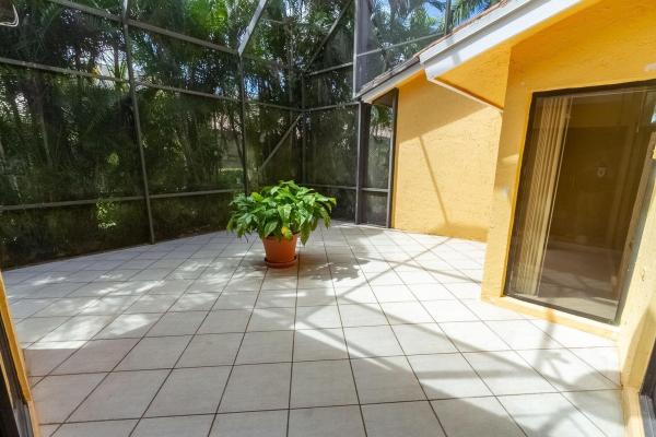 Estada Of Los Paseos, 6120 Caliente Ln, Boca Raton, Florida 33433, image 2