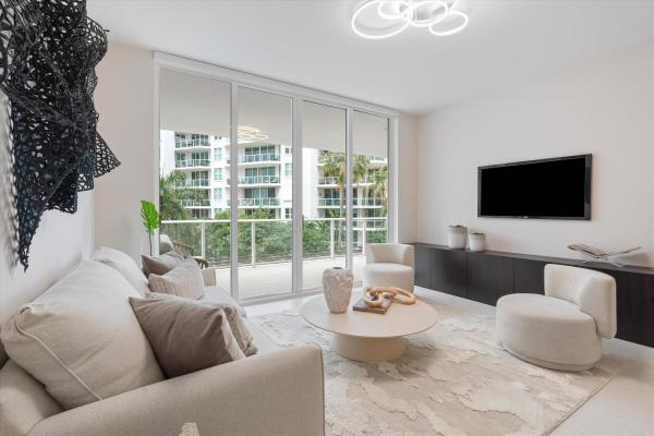 Alina Residences Boca Raton, 220 SE Mizner Blvd #412, Boca Raton, Florida 33432, image 1