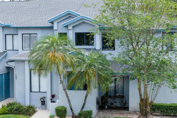 108 Harbour Pointe Way, Greenacres, Florida 33413, image 1