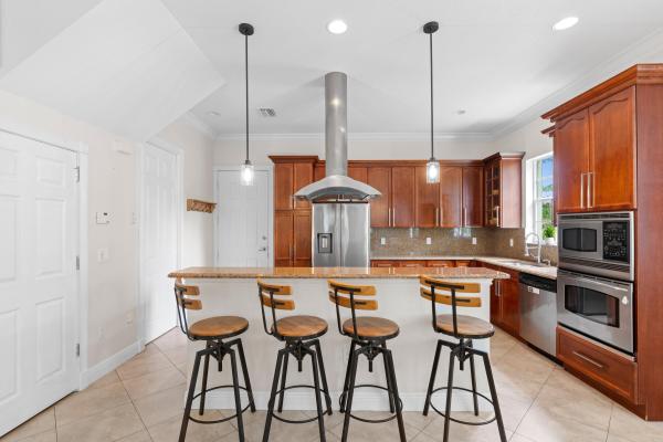 Tropic Isle Townhomes, 625 Avenue H, Delray Beach, Florida 33483, image 2