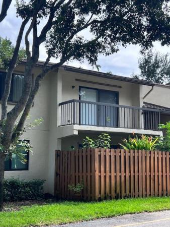 Glenbrook, 3400 Gardens East Dr #4b, Palm Beach Gardens, Florida 33410, image 1