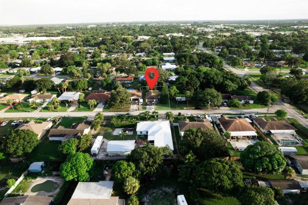 Maravilla Gardens, 805 Ixoria Ave, Fort Pierce, Florida 34982, image 1