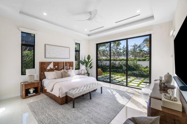 Bermuda Square, 450 NE 10th St, Boca Raton, Florida 33432, image 3