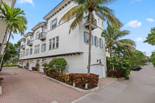 Hamilton Place, 285 SE 6th Ave #I, Delray Beach, Florida 33483, image 1