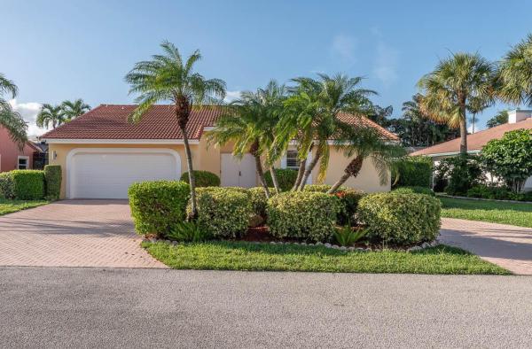 Boca Lake Estates, 251 NW 69th St, Boca Raton, Florida 33487, image 1