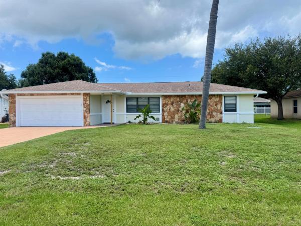 1131 SE Puritan Ln, Port St. Lucie, Florida 34983, image 1
